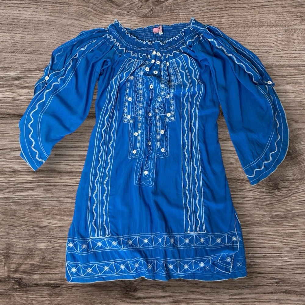 Maui Enchantress off-the-shoulder Blue and White Embroidered ‎ Cover-up Sz M